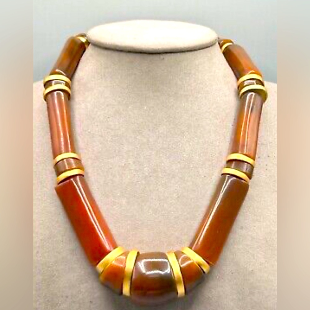 Liz Claiborne 80’s Choker necklace